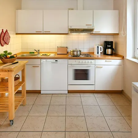 Haus Am Hövt - 14 Goehren (Ruegen)