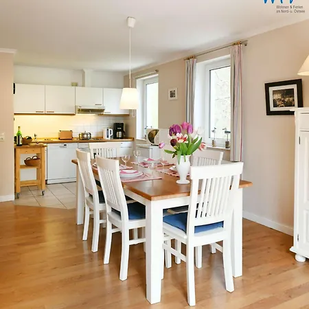 Haus Am Hövt - 14 Apartment Goehren (Ruegen)