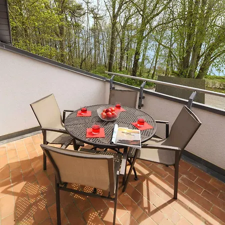 Haus Am Hövt - 14 Goehren (Ruegen)